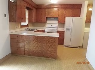 644 Meadow Ln, Bismarck, ND 58504