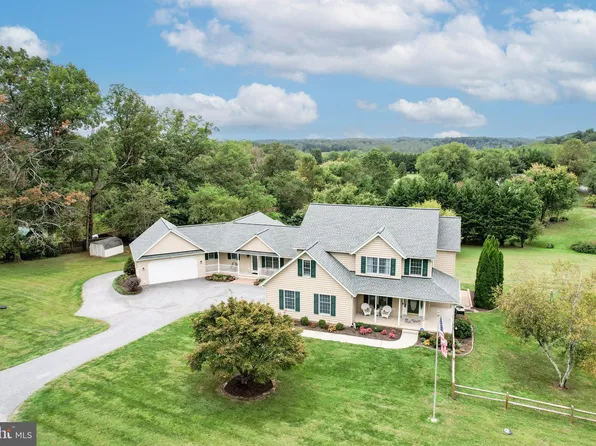 396 S Houcksville Rd, Hampstead, MD 21074