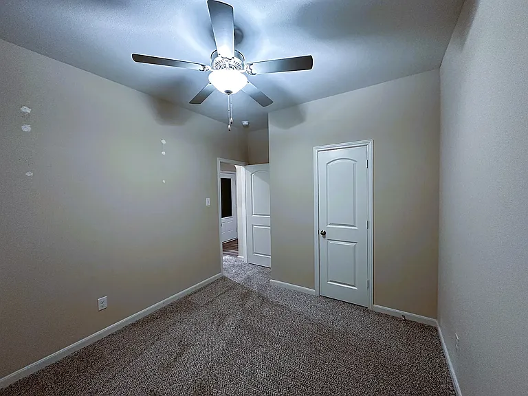 322 Sweet Pea Ln — Photo 11
