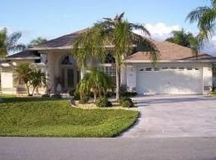 37 White Marsh Ln, Rotonda West, FL 33947