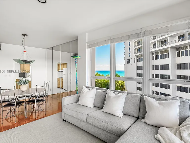 4925 Collins Ave #5F — Photo 3