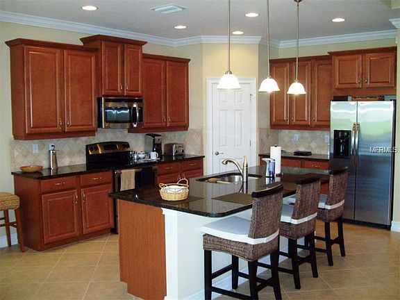 2nd image of 8569 Peregrine Way