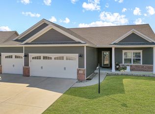 205 Potomac Ave, Savoy, IL