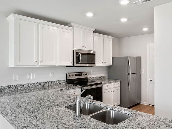 Gorgeous granite countertops