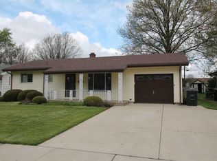 5121 Scenic Dr, South Bend, IN 46619