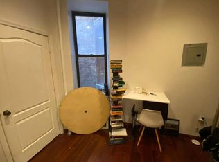 485 9th Ave #2D, New York, NY 10018