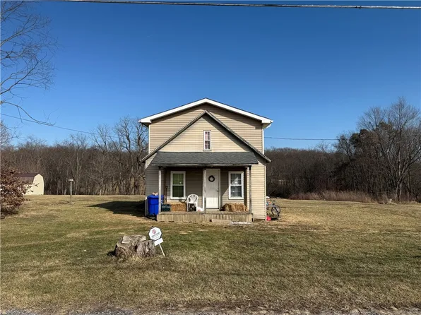 225 Dutchtown Rd, Butler, PA 16002