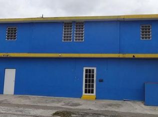 V25 Calle Laredo, Bayamon, PR 00956