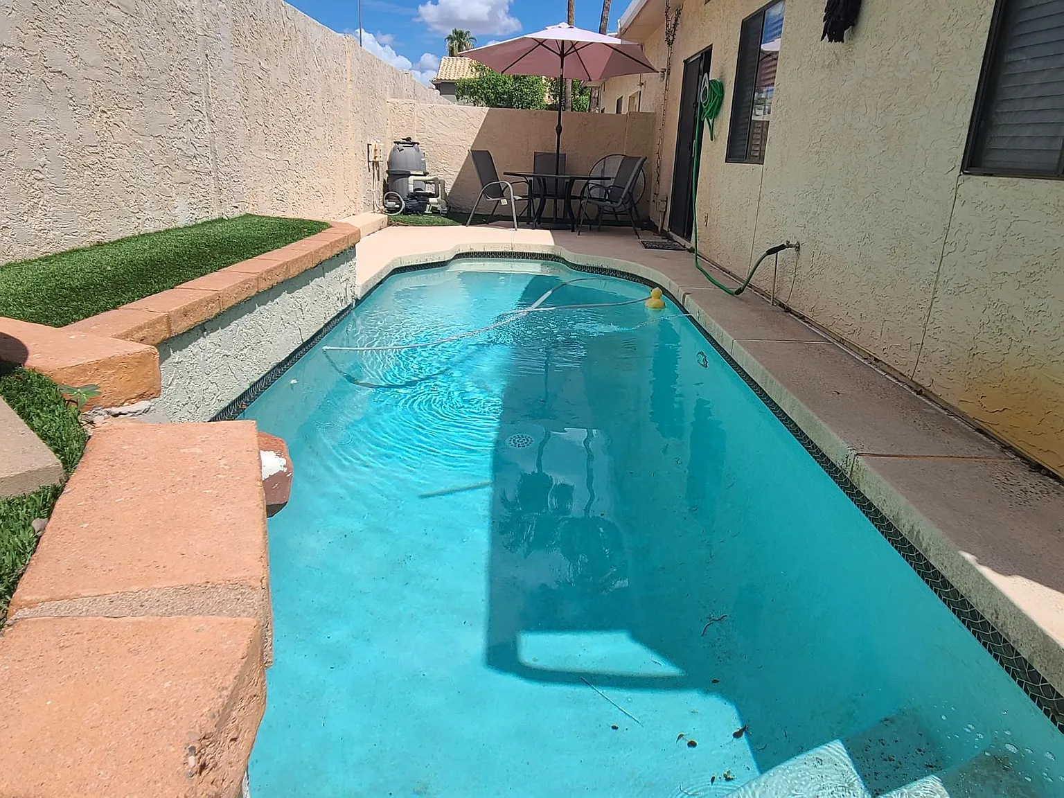 3 bed, 2.0 bath, 1214 sqft, $2,450 — Photo 3