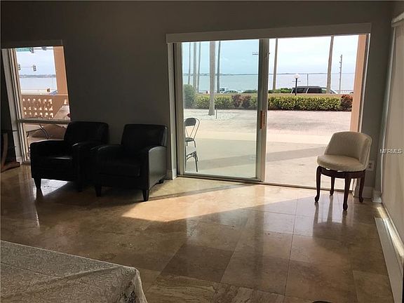 3rd image of 2401 Bayshore Blvd Unit 103