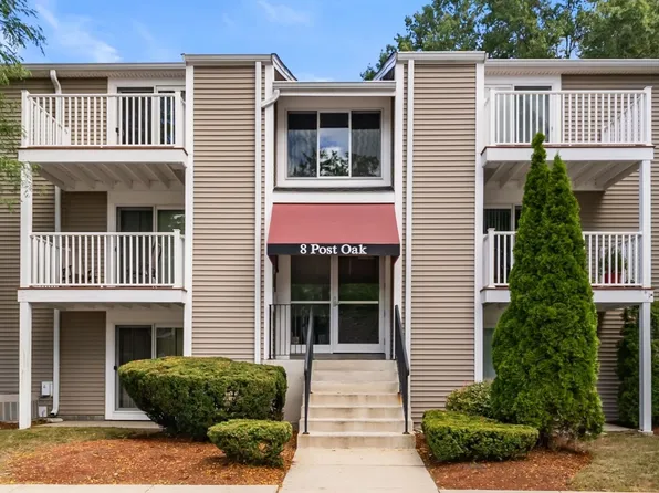 8 Post Oak Ln APT 21, Natick, MA 01760