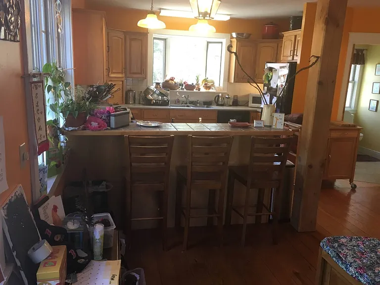 35 Clark Ave — Photo 16
