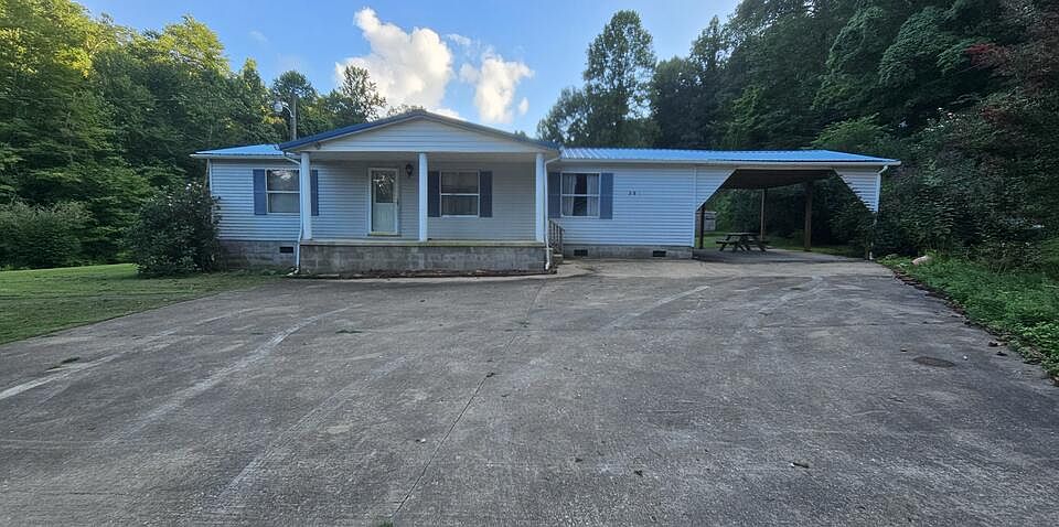1st image of 207 Amber Ln