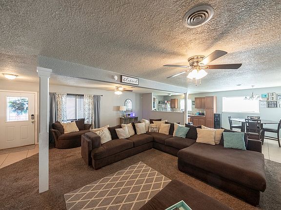 5th image of 3513 Oakwood Dr