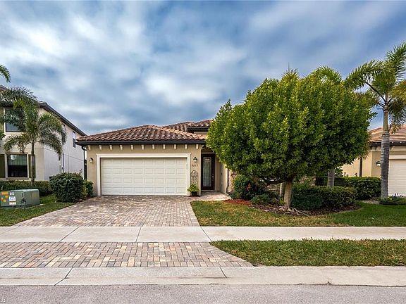 2nd image of 9215 Shadow Oak LN