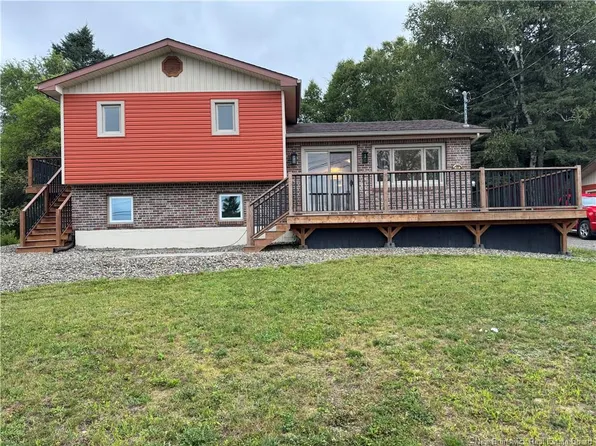 61 Hospital St, Bath, NB E7J 1B7