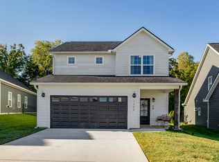 1628 Spring Berry Ln, Knoxville, TN 37924