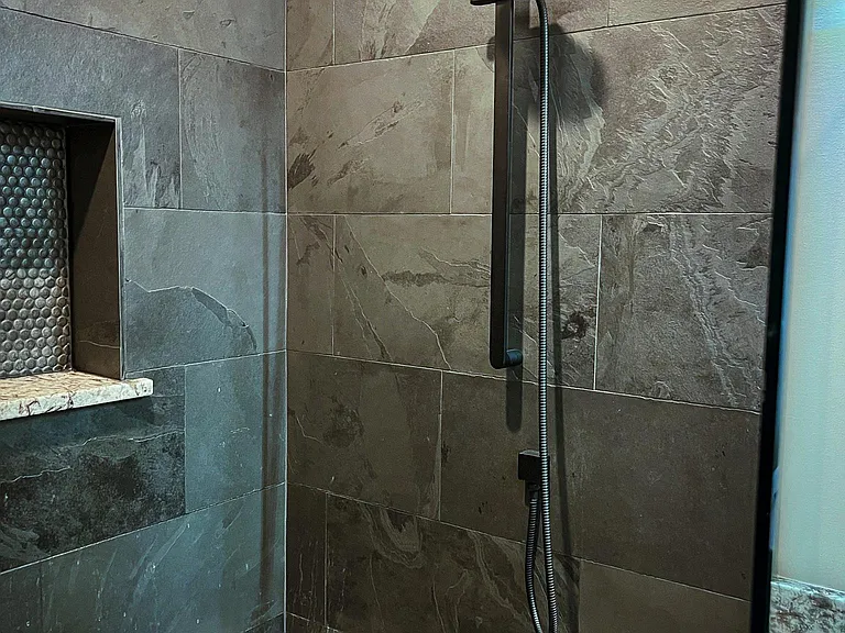 472 E Alder Dr — Photo 12