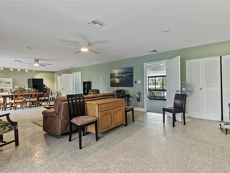 21280 Brinson Ave #220 — Photo 23
