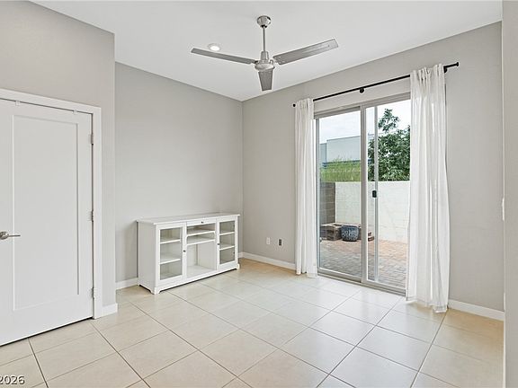 4th image of 3188 Lumassina Way