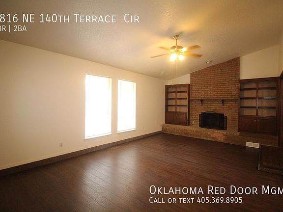 5th image of 3816 NE 140th Terrace Cir