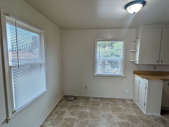 4th image of 1076-1078 Julian St #1078-B