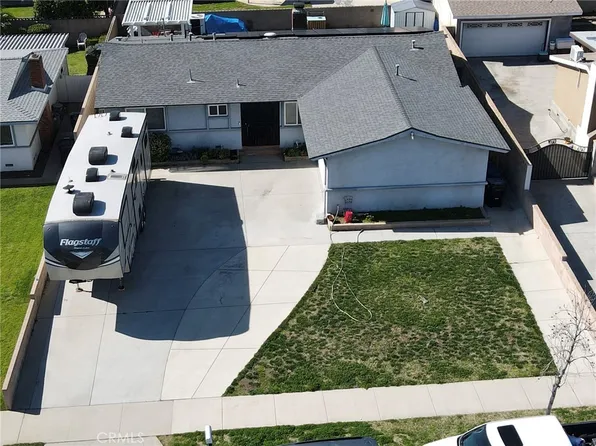 923 N Fuchsia Ave, Ontario, CA 91762