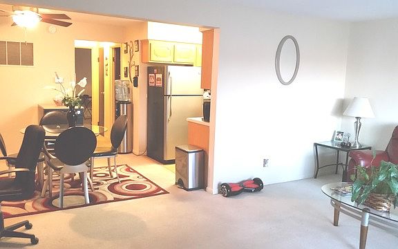 3rd image of 11008 S Keating Ave APT 3F