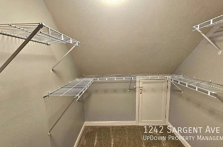 1242 Sargent Ave — Photo 12