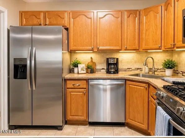 3 Atlanta Court #3, Freehold, NJ 07728