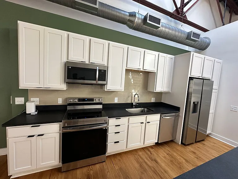 805 Martin Luther King Jr Blvd #7 — Photo 4