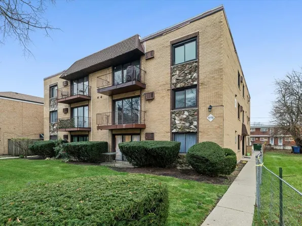 1279 Harding Ave APT 3D, Des Plaines, IL 60016