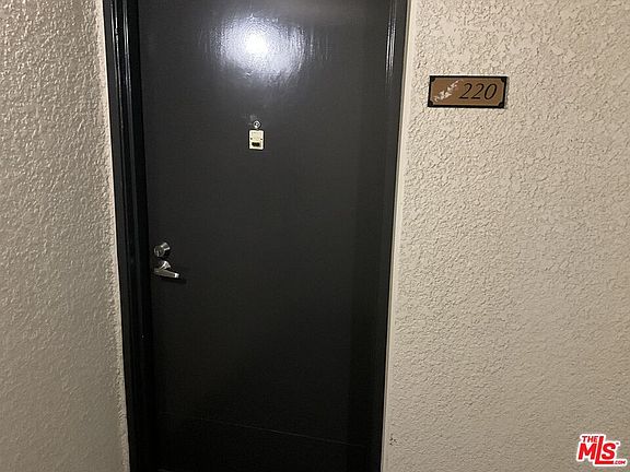 2nd image of 21450 Burbank Blvd APT 220