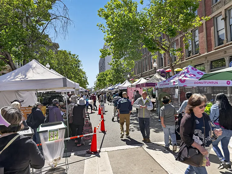 Old Oakland Farmers' Market just one block away, held every Friday from morning through early afternoon.