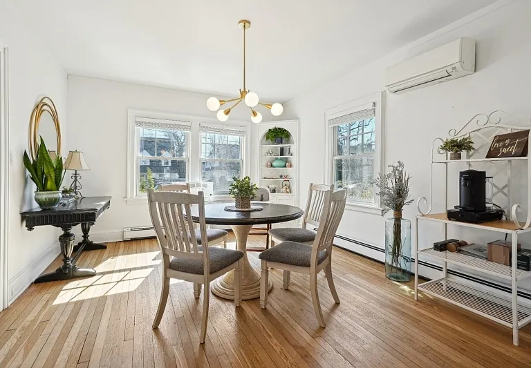 11 Pine Ter — Photo 8