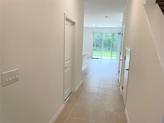 3rd image of 3611 Davenport Creek Ct