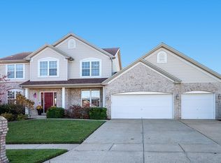3907 Rocky Mound Dr, Wentzville, MO 63385