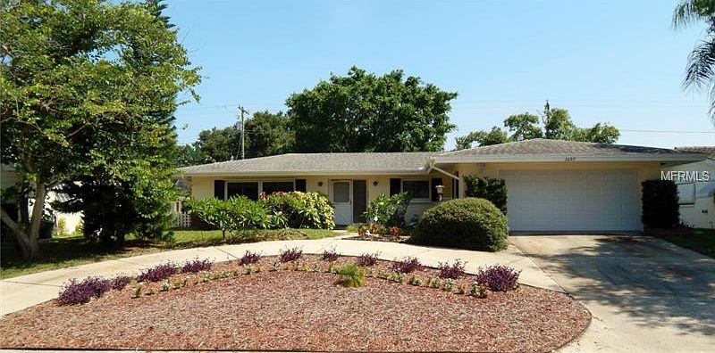 1st image of 3697 Shady Bluffs Dr