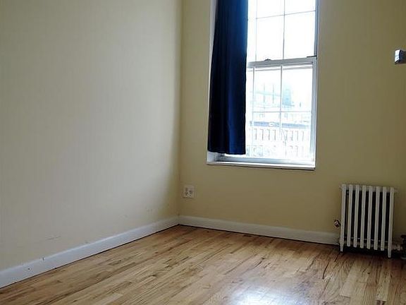 3rd image of 48 9th Ave APT 14A