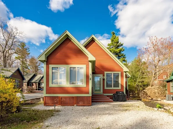 2 Courtview Ln #2, Westford, MA 01886