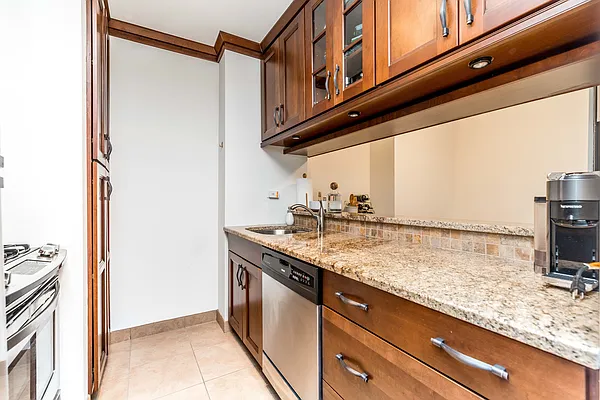 Sold by Keller Williams Realty Landmark II | media 31