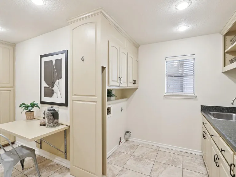 294 Logan Ranch Rd — Photo 18