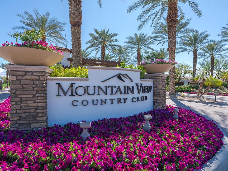 Mountain View Country Club Entrance