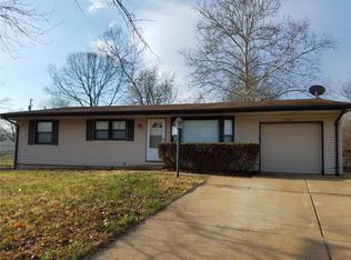 809 Bordeaux Ct, Ballwin, MO