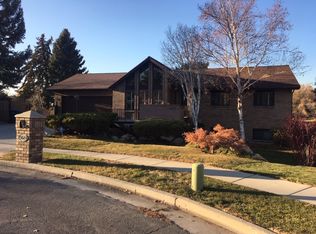 9624 S Chylene Dr, Sandy, UT 84092