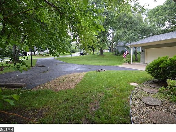 4th image of 13607 Pleasant Ln