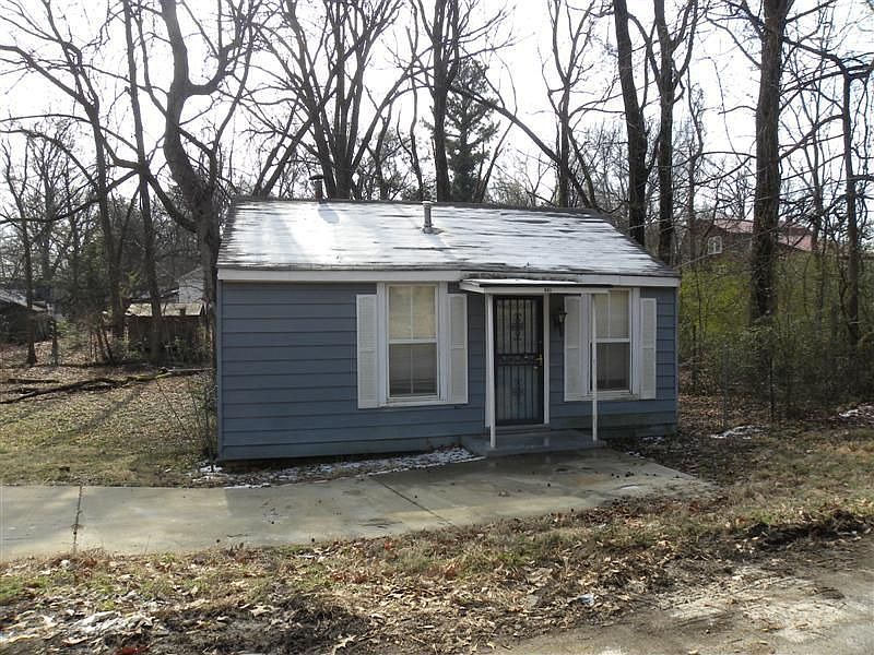 905 Dolan Rd, Memphis, TN 38116