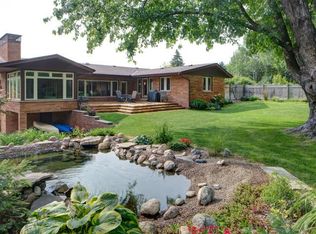 201 Parkview Ter, Golden Valley, MN 55416
