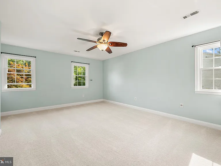 13204 Nickleson Dr — Photo 14