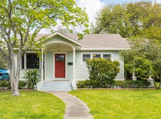 4528 Avenue R 1/2, Galveston, TX 77551